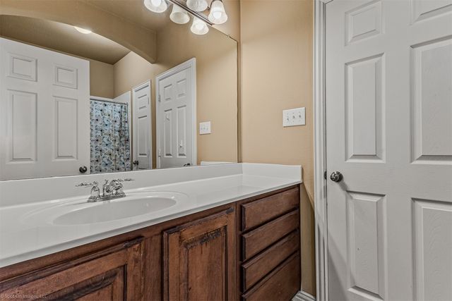 204 Leonard Way, Fate, TX 75087