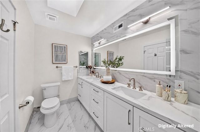 5174 Fox Hills Avenue, Buena Park, CA 90621