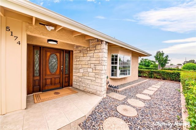 5174 Fox Hills Avenue, Buena Park, CA 90621