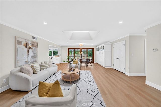 5174 Fox Hills Avenue, Buena Park, CA 90621