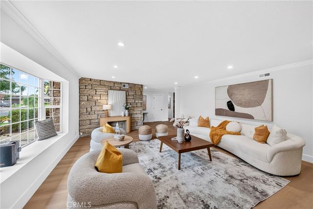 5174 Fox Hills Avenue, Buena Park, CA 90621
