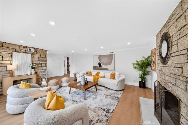 5174 Fox Hills Avenue, Buena Park, CA 90621