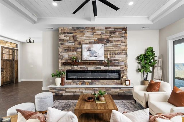 163 Valley Ridge Drive, Paradise, CA 95969