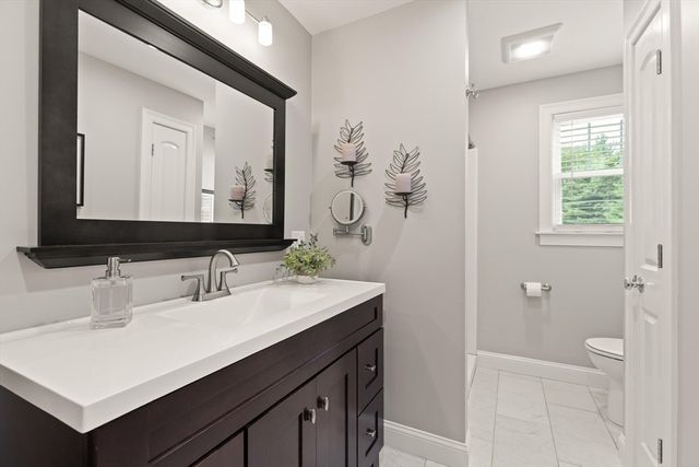 3 Clay Street, Middleboro, MA 02346