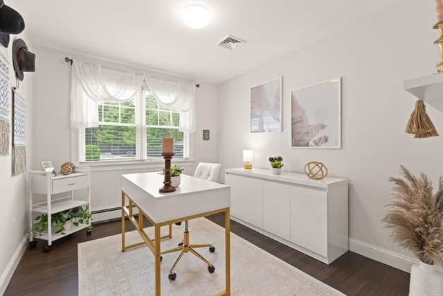 3 Clay Street, Middleboro, MA 02346