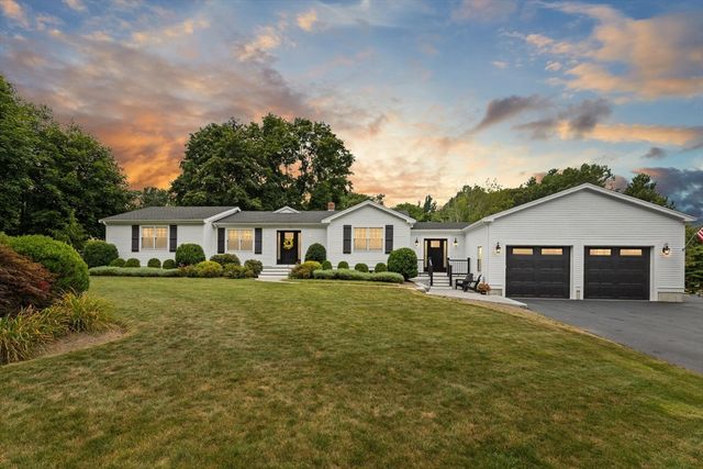 3 Clay Street, Middleboro, MA 02346