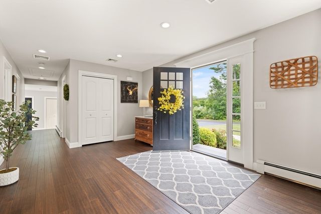 3 Clay Street, Middleboro, MA 02346