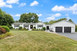 3 Clay Street, Middleboro, MA 02346