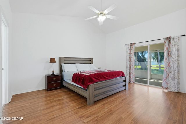 23 Old Sunbeam Drive, South Daytona, FL 32119