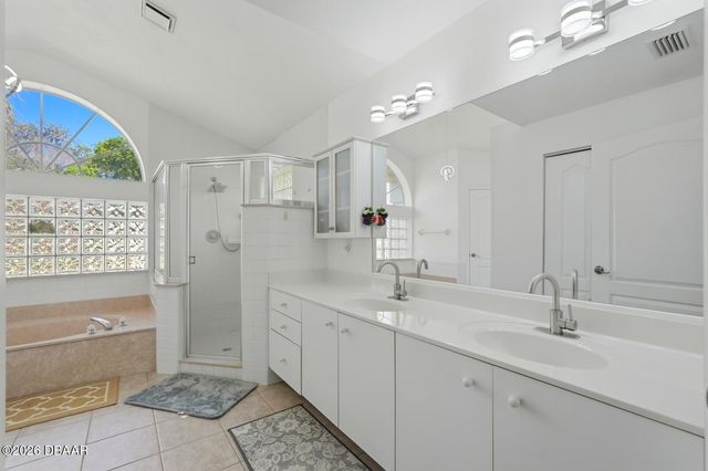 23 Old Sunbeam Drive, South Daytona, FL 32119
