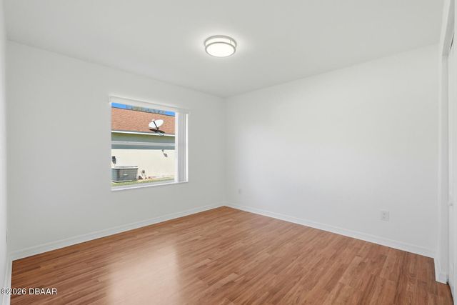 23 Old Sunbeam Drive, South Daytona, FL 32119