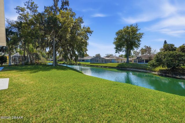 23 Old Sunbeam Drive, South Daytona, FL 32119