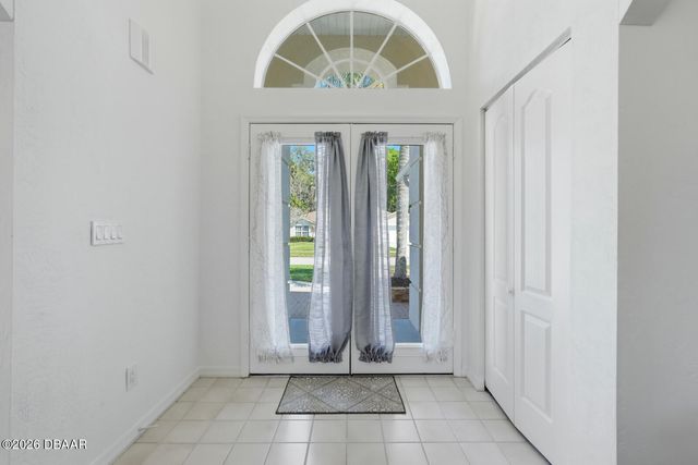 23 Old Sunbeam Drive, South Daytona, FL 32119
