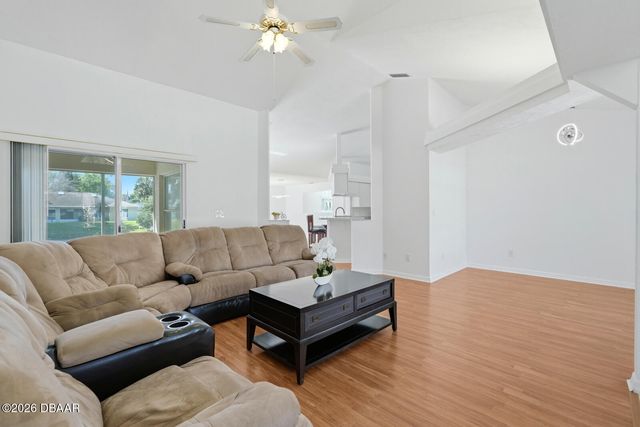 23 Old Sunbeam Drive, South Daytona, FL 32119
