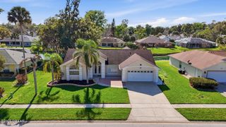 23 Old Sunbeam Drive, South Daytona, FL 32119