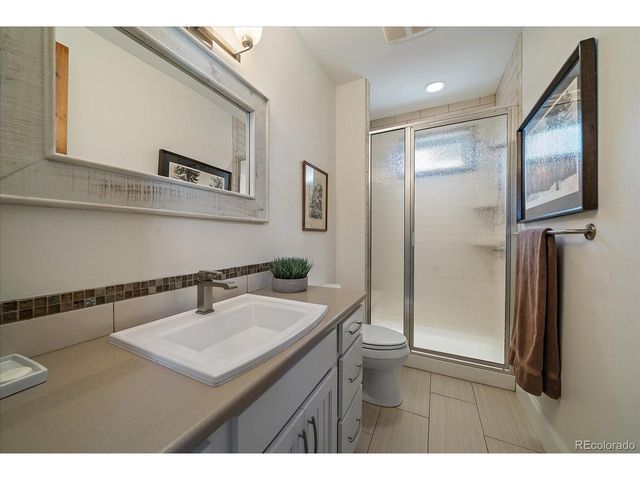 5771 Last Pointe Dr, Windsor, CO 80550