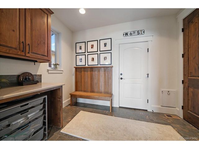 5771 Last Pointe Dr, Windsor, CO 80550