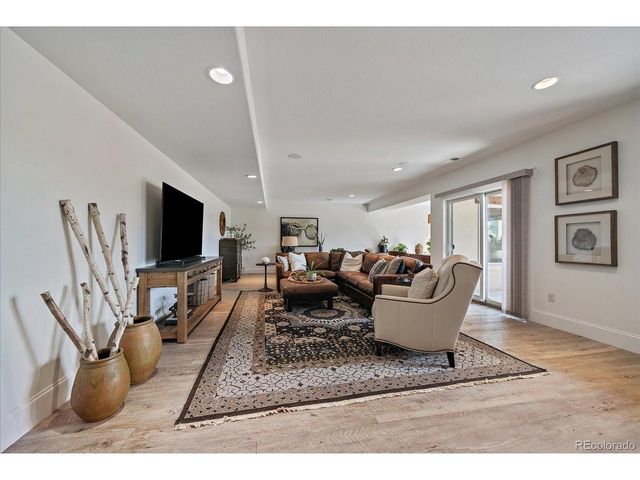 5771 Last Pointe Dr, Windsor, CO 80550