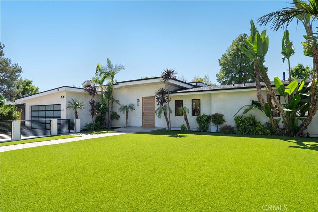 5631 Wilhelmina Avenue, Woodland Hills, CA 91367 — photo 2