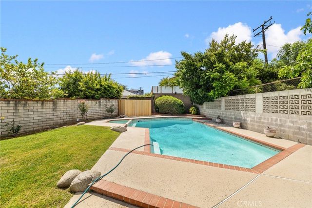 5 Carol Pine Lane, Arcadia, CA 91007