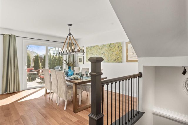 5335 S Sutton PLACE, Greenfield, WI 53221