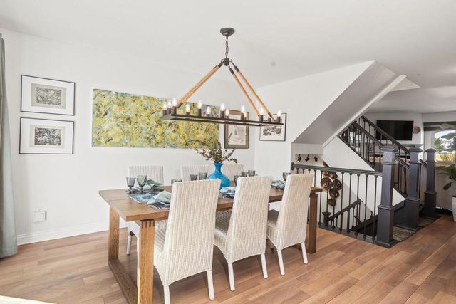 5335 S Sutton PLACE, Greenfield, WI 53221