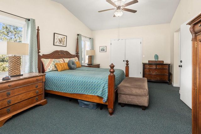 5335 S Sutton PLACE, Greenfield, WI 53221