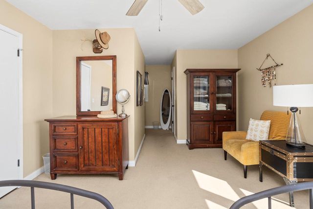 5335 S Sutton PLACE, Greenfield, WI 53221