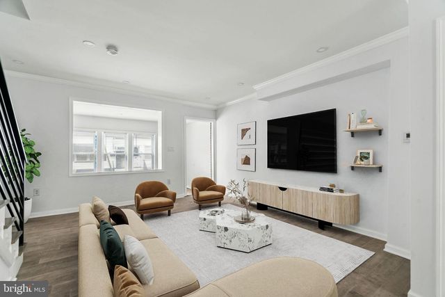 2041 S BUCKNELL ST, Philadelphia, PA 19145