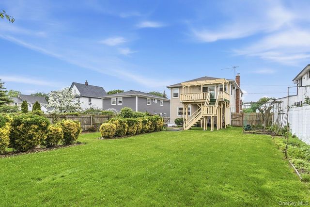 22 Wood Street, Lynbrook, NY 11563