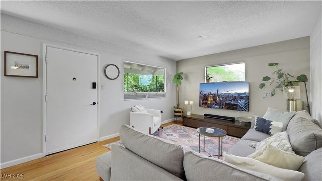 1115 Douglas Drive, Las Vegas, NV 89102