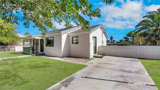 1115 Douglas Drive, Las Vegas, NV 89102