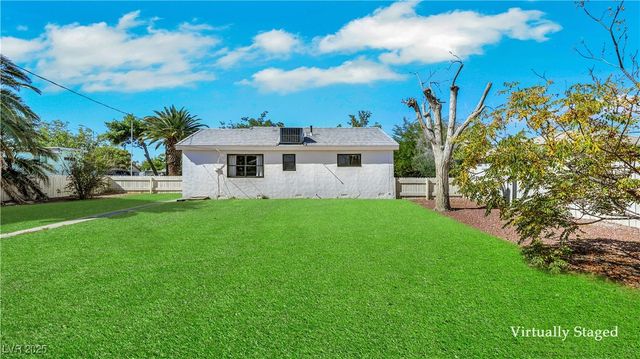 1115 Douglas Drive, Las Vegas, NV 89102