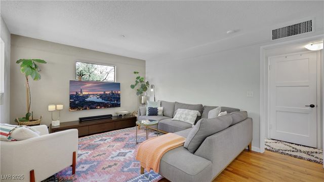 1115 Douglas Drive, Las Vegas, NV 89102