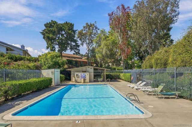 7864 Camino Raposa, San Diego, CA 92122