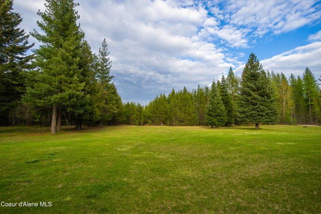 1894 Bowen Arrow RD, Sandpoint, ID 83864