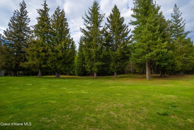 1894 Bowen Arrow RD, Sandpoint, ID 83864