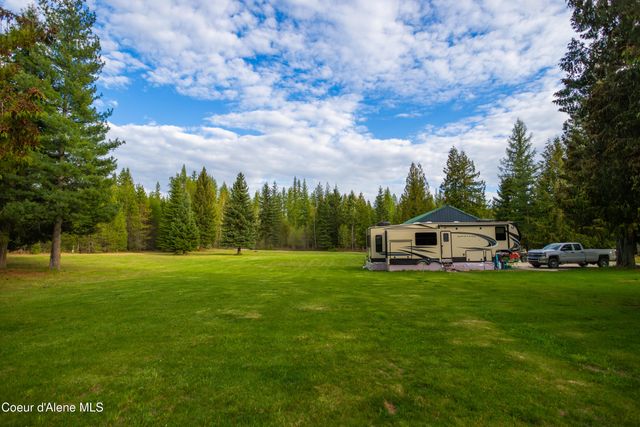 1894 Bowen Arrow RD, Sandpoint, ID 83864