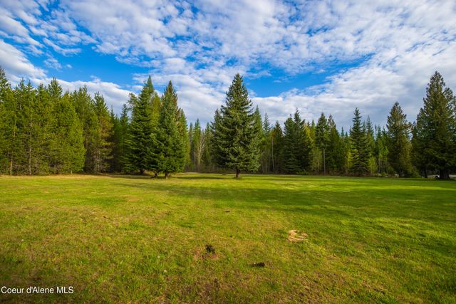 1894 Bowen Arrow RD, Sandpoint, ID 83864
