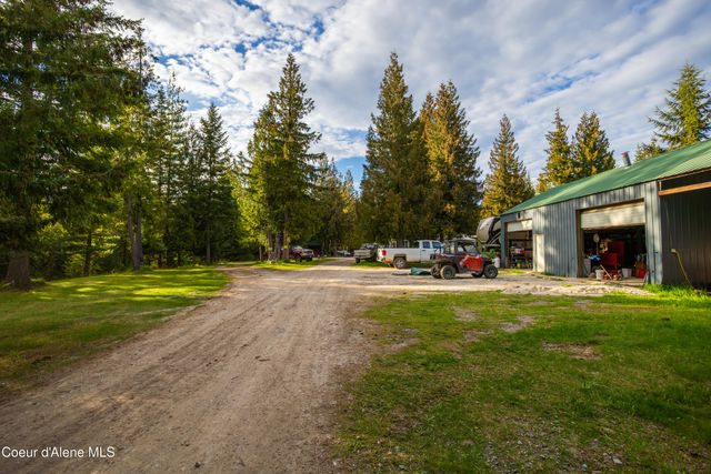1894 Bowen Arrow RD, Sandpoint, ID 83864
