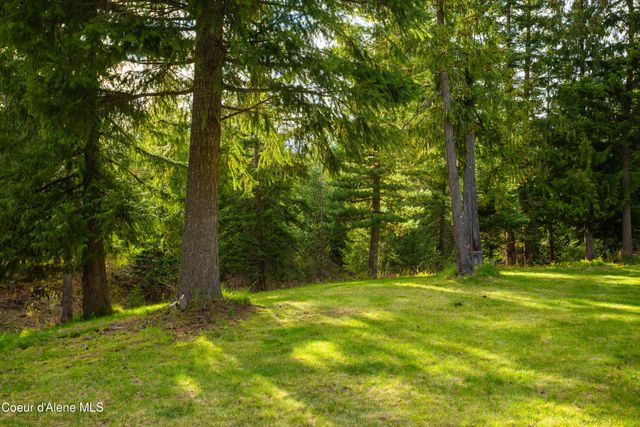 1894 Bowen Arrow RD, Sandpoint, ID 83864