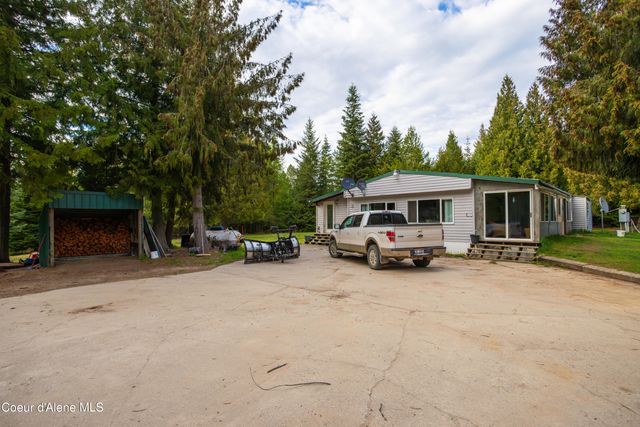 1894 Bowen Arrow RD, Sandpoint, ID 83864