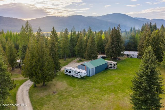 1894 Bowen Arrow RD, Sandpoint, ID 83864