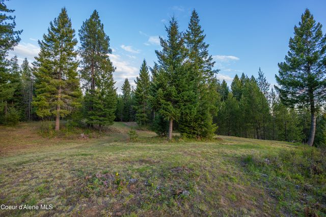 1894 Bowen Arrow RD, Sandpoint, ID 83864