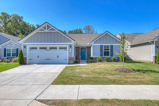 525 Streamview Dr, White House, TN 37188