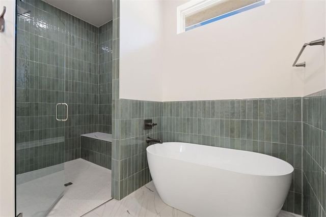 8101 Amber Ridge Drive, Edmond, OK 73034