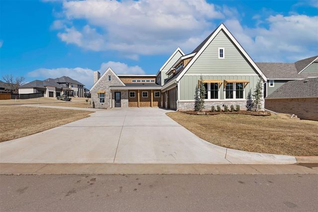 8101 Amber Ridge Drive, Edmond, OK 73034