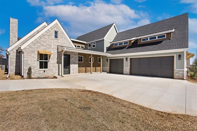 8101 Amber Ridge Drive, Edmond, OK 73034