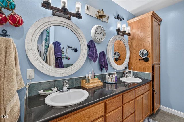 410 Patricia Lane, Eagle Point, OR 97524