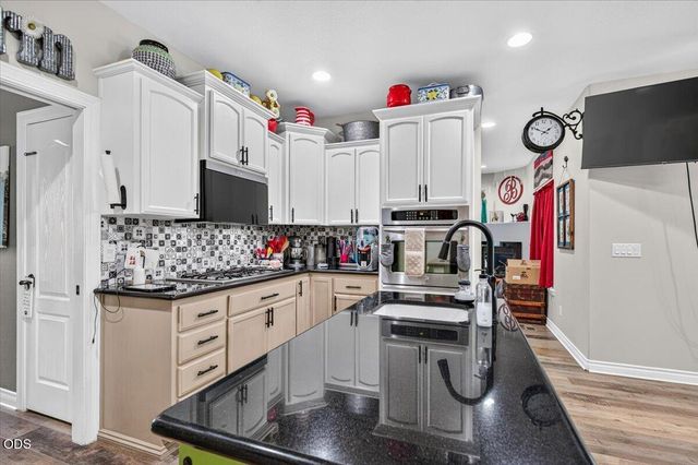 410 Patricia Lane, Eagle Point, OR 97524